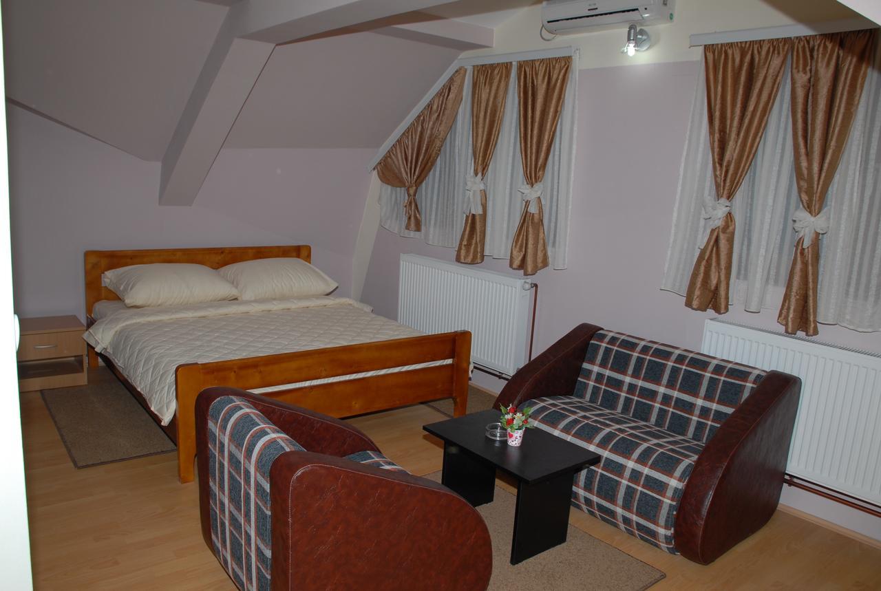 Zormaris-M Hotel Vranje Luaran gambar
