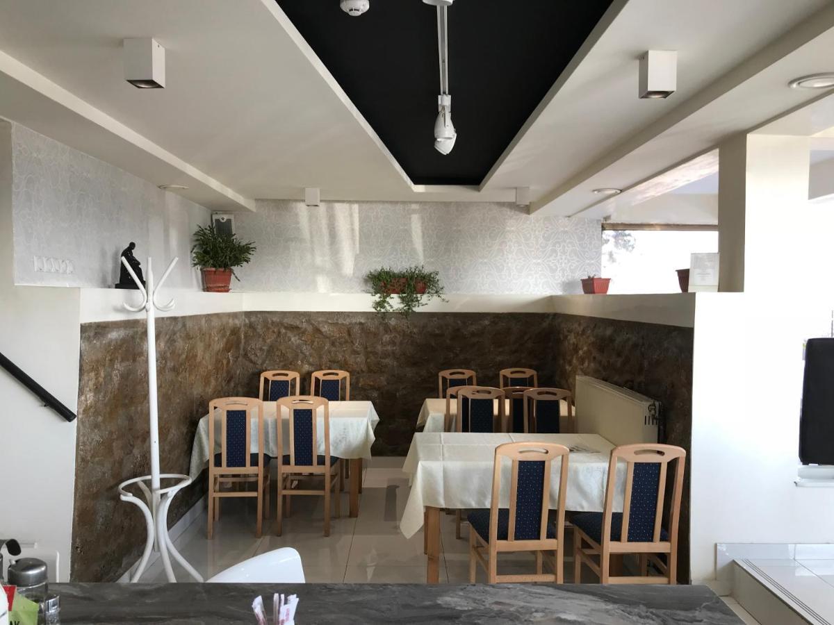 Zormaris-M Hotel Vranje Luaran gambar