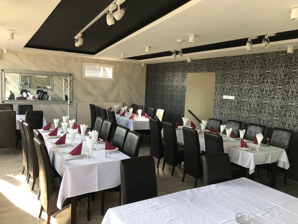 Zormaris-M Hotel Vranje Luaran gambar