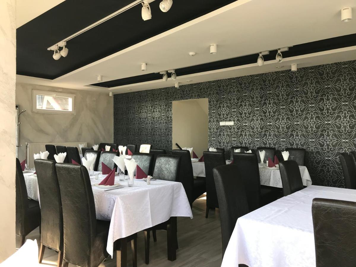 Zormaris-M Hotel Vranje Luaran gambar
